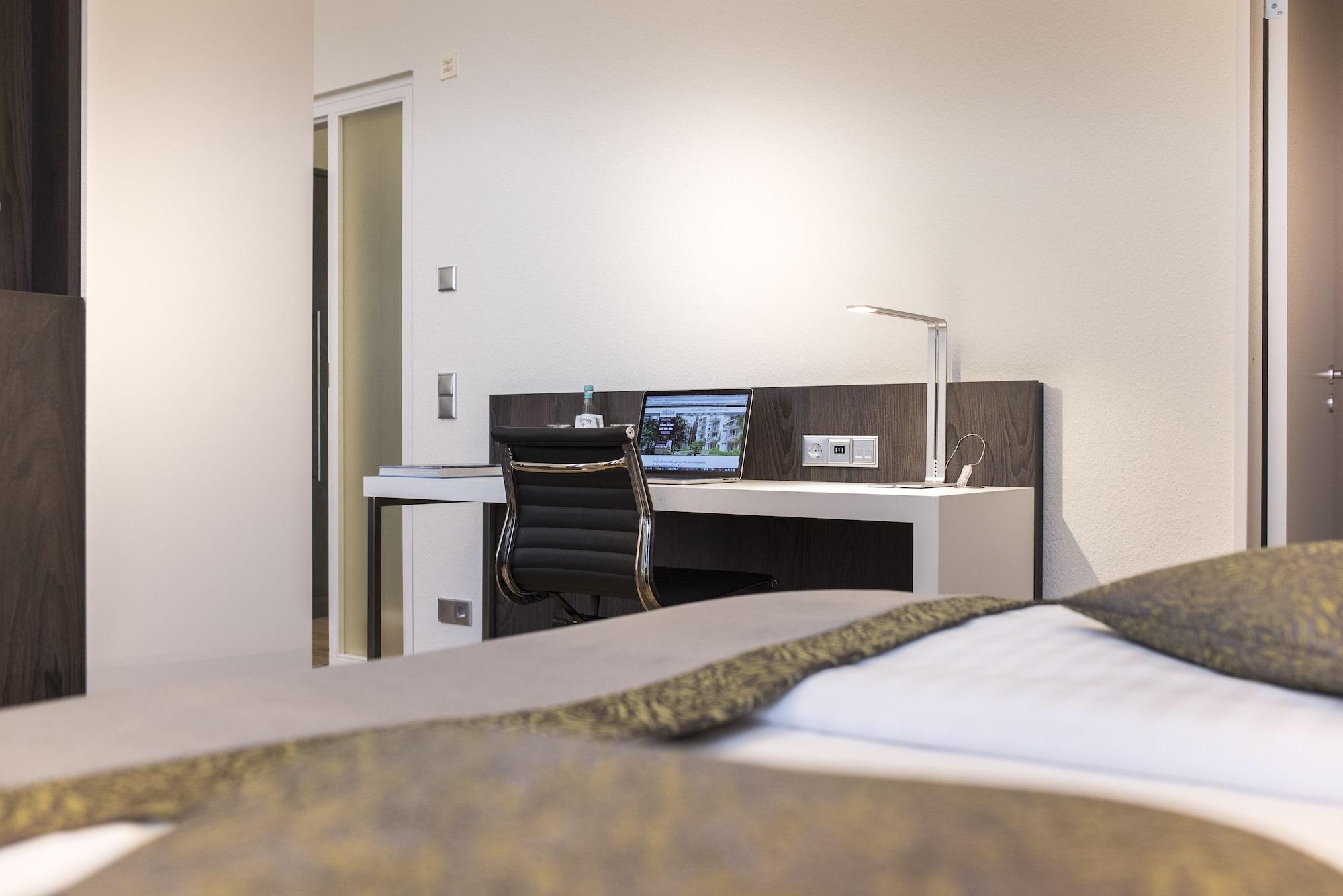 Collegium Leoninum Hotel Бон Екстериор снимка